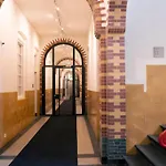 Doubletree By Hilton מלון