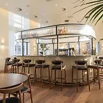 מלון Doubletree By Hilton סיטארד