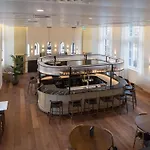 Doubletree By Hilton 4*