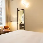 מלון Doubletree By Hilton