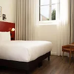 Doubletree By Hilton סיטארד