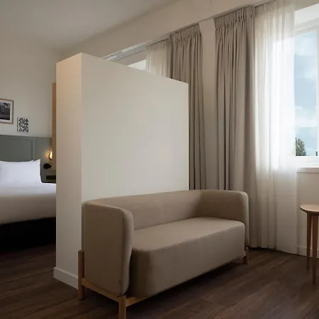 Doubletree By Hilton Hotel 4*