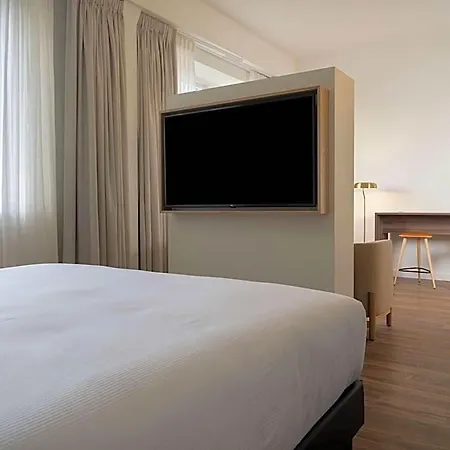 Hotel Doubletree By Hilton 4*