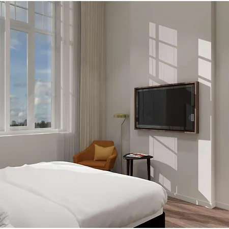 Doubletree By Hilton